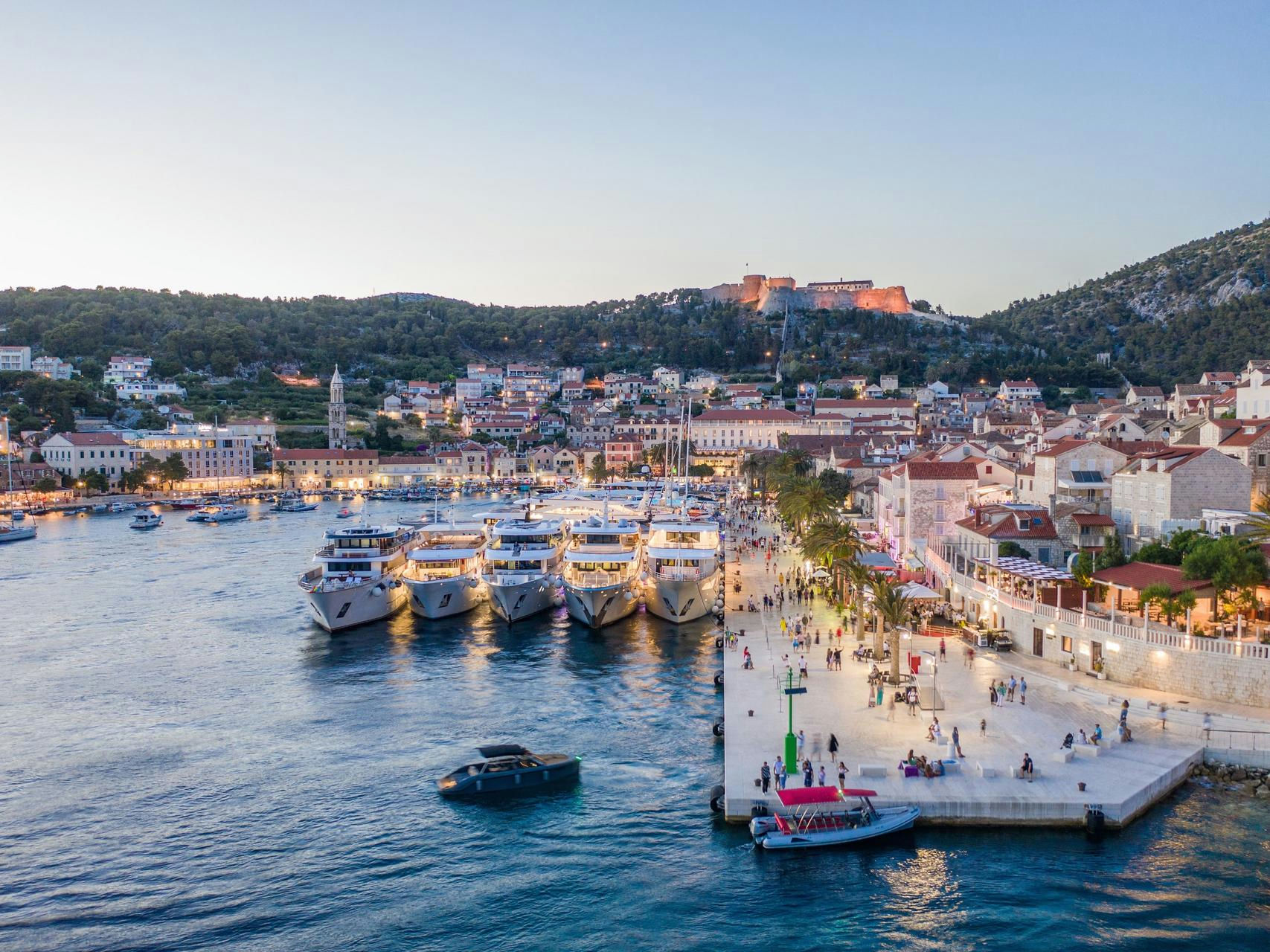 Transfer to Hvar/ Brac/ Montenegro inline image 2