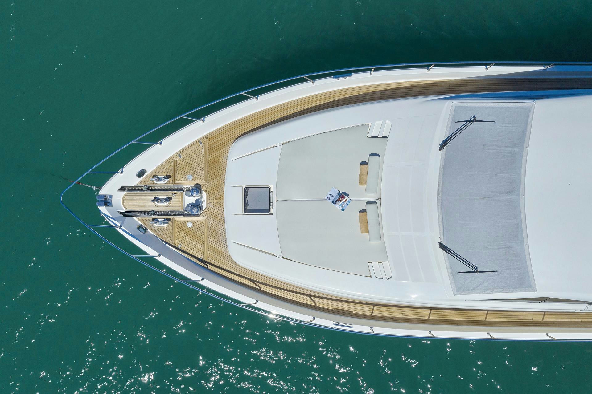 Exterior Ferretti 681 image 2