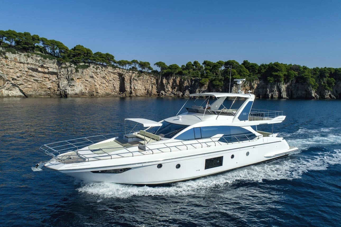 Azimut 66 photo 5